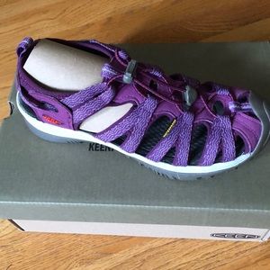 Brand new. Never worn.KEEN “whisper” water sandals